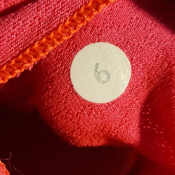 Lululemon free to be wild tank - Picture 6 of 6